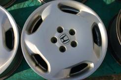 Honda. 7.0x17, 5x114.30, ET55