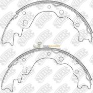 Колодка тормозная. Mazda J100, SR5AMF, SR2AVF, SD2ATF, SRSAVF, SD5ATF, SD29MF, SDEATF, SR2AMF, SR5AVF, SREAVF Mazda Bongo Brawny, SD5AT, SR59V, SREAV...