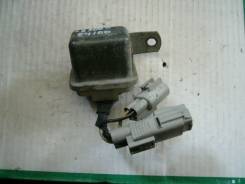 Втягивающее реле стартера. Toyota Cresta, LX80 Toyota Cressida, LX80 Toyota Mark II, LX80, LX76 Toyota Chaser, LX80 Двигатели: 2LT, 2L