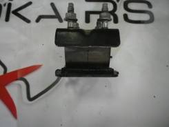 Подушка коробки передач. Lexus: IS350, IS250, GS460, GS350, GS300, IS300, GS430, IS350C, IS220d, IS250C Двигатели: 2GRFSE, 4GRFSE, 3GRFE, 3GRFSE, 3UZF...