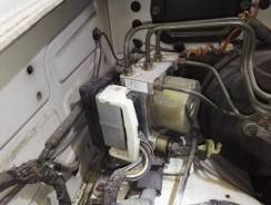 Блок abs. Suzuki Escudo, TL52W Двигатель J20A