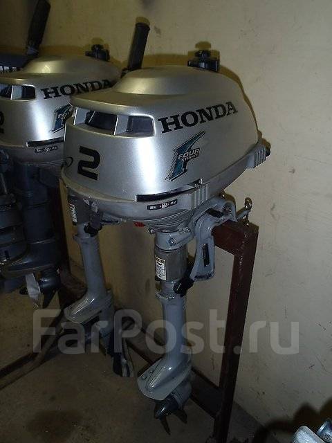 Лодочные моторы бу 4 х тактные. Лодочный мотор Honda 2 л.с.. Лодочный мотор Honda 2 1999. Лодочные моторы Хонда 2 л.с 4-х тактный. Мотор Хонда 2.2 л.