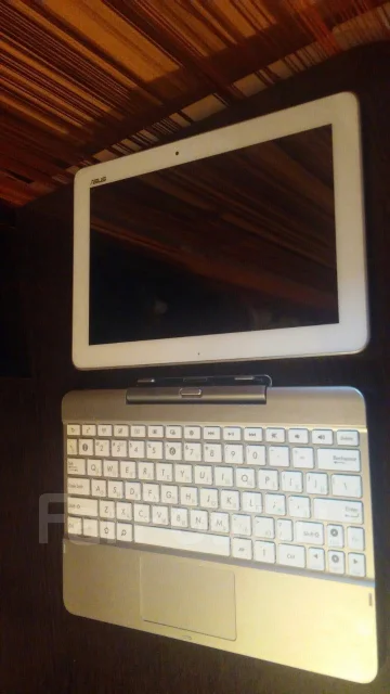 Asus Transformer Pad TF103CG 16Gb ����