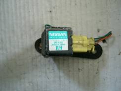 Датчик airbag. Nissan March, AK12 Двигатель CR12DE