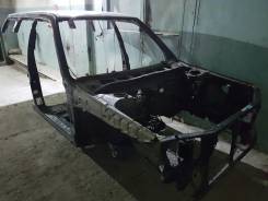 Передняя часть автомобиля. Subaru Forester, SF5