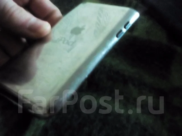 Apple iPod touch 4. ����