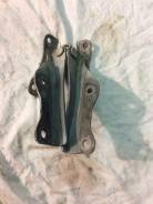 Крепление капота. Subaru Legacy Lancaster, BH9, BHE Subaru Legacy, BE5, BE9, BEE, BES, BH5, BH9, BHE