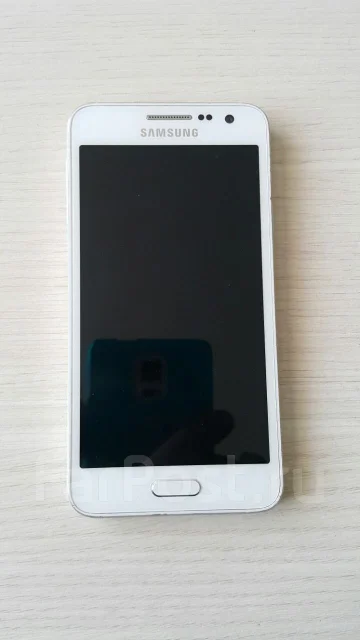 Samsung Galaxy A3. �/� ����