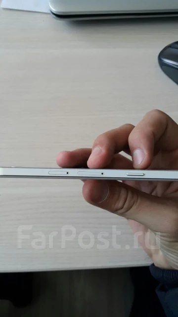 Samsung Galaxy A3. �/� ����