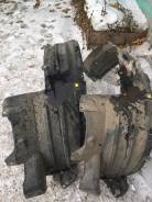 Подкрылок. Toyota Land Cruiser