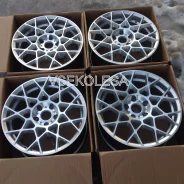 Rotiform. 8.0x17", 5x114.3, ET35, �� 73,1���. ����