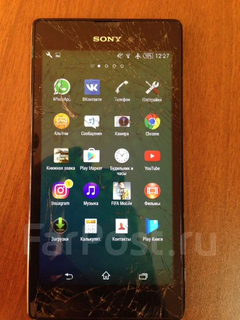 Sony Xperia T3. �/� ����