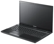Samsung 300V5A. 15.6", 835 101 800,0����, ��� 4 ��, ���� 275���, WiFi, Bluetooth, ����������� �� 7��.