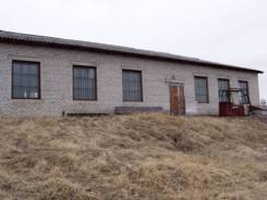 Сдается в аренду комплекс зданий РСЦ в п. Майский. 1 387 кв. м., п. Майский, р-н Советско-Гаванский район