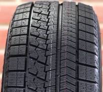 Bridgestone Blizzak VRX. Зимние, без шипов, 2016 год, без износа