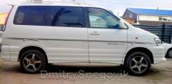 Наклейка. Toyota Noah