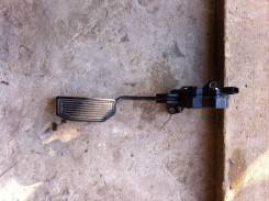 Педаль акселератора. Toyota Prius, ZVW30, ZVW30L Двигатель 2ZRFXE