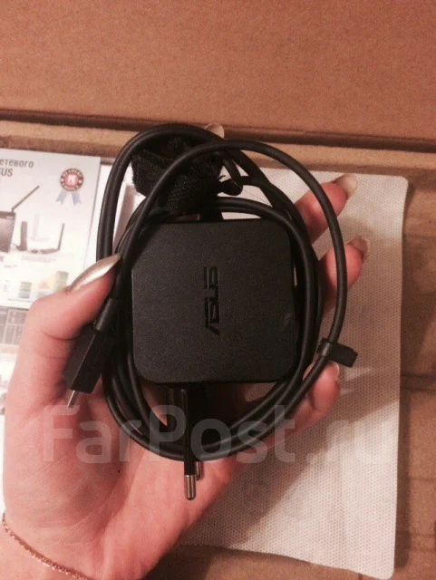 Asus Transformer Book. 11.6", WiFi: 1, Bluetooth: 1, ����������� �� 10��. ����