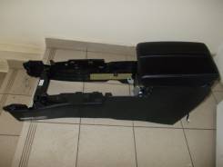 Подлокотник. Lexus GX460, URJ150 Двигатель 1URFE