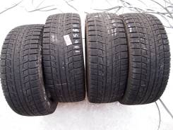 Bridgestone Blizzak Revo2. Всесезонные, износ: 5%, 4 шт