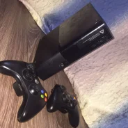 Microsoft Xbox 360 E