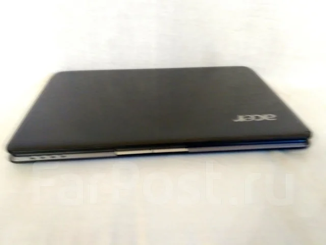 Acer Aspire 1410. 11.6", 1 300����, ��� 2048 ��, ���� 320���, WiFi: 1, Bluetooth: 1, ����������� �� 6��. ����