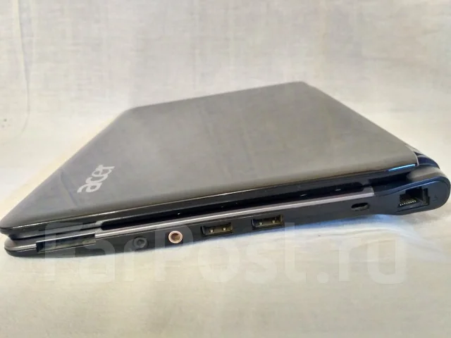 Acer Aspire 1410. 11.6", 1 300����, ��� 2048 ��, ���� 320���, WiFi: 1, Bluetooth: 1, ����������� �� 6��. ����