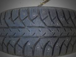 Bridgestone Ice Cruiser 7000. Зимние, шипованные, износ: 10%, 4 шт