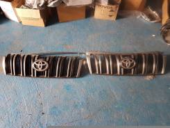 Решетка радиатора. Toyota Land Cruiser Prado, GDJ150W, TRJ150, KDJ150L, GRJ150W, TRJ150W, GDJ150L, GRJ150, GRJ150L Двигатели: 1GRFE, 1GDFTV, 2TRFE, 1K...