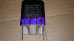 Блок управления топливным насосом. Toyota: Corolla, Tercel, Corsa, Cynos, Corolla Levin, Corolla II, Carina, Paseo, Regius Ace, Sprinter Trueno, Celic...