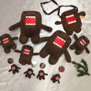 Аксессуар в авто. Мягкая игрушка DOMO-KUN. Символ JDM.