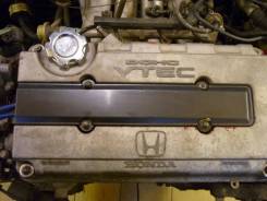 Крышка свечных колодцев под карбон (оригинал) Honda B16A B18B B18C. Honda: CR-X del Sol, Civic Ferio, CR-X Delsol, Civic, CR-X, Orthia, Domani, Integr...