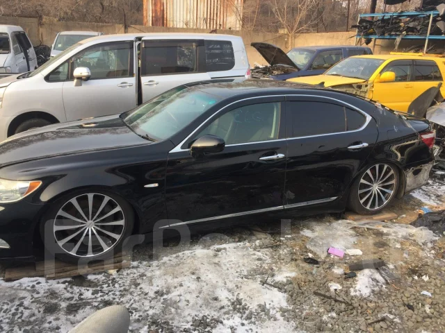 Lexus LS460. USF40, 1UR ����