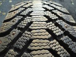 Goodyear UltraGrip 500. Зимние, шипованные, износ: 5%, 2 шт