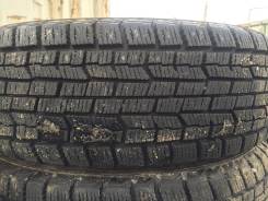 Goodyear Ice Navi Hybrid Zea. Зимние, без шипов, износ: 5%, 2 шт