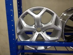 Replay B70. 9.5x20", 5x120, ET40, �� 74,1���. ����