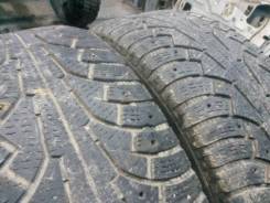 Nokian Hakkapeliitta 5. Зимние, шипованные, износ: 60%, 2 шт