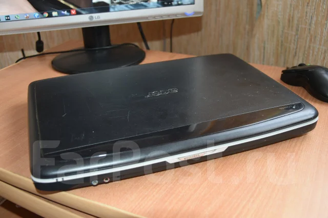 Acer Aspire 5720G. 15.4", 1 500����, ��� 4 ��, ���� 500���, WiFi: 1, ����������� �� 111��. ����