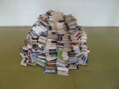 Продам книги. Детективы, фантастика и др.