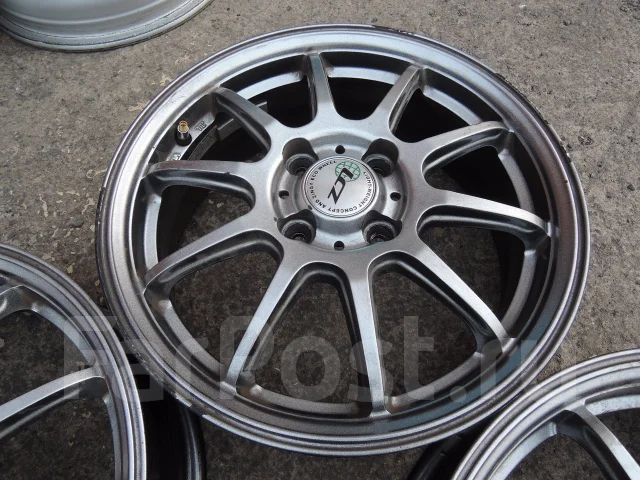 Cosmic ZR-7. 5.5x15", 4x100, ET45 ����