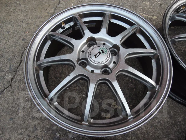 Cosmic ZR-7. 5.5x15", 4x100, ET45 ����