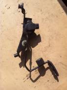 Педаль акселератора. Toyota RAV4, ZCA25, ACA28, ACA26, ZCA26, CLA21, CLA20, ZCA25W, ACA21W, ZCA26W, ACA20, ACA23, ACA21, ACA20W, ACA22, ACA2#, ZCA2# Д...