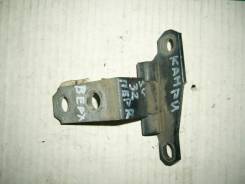 Крепление боковой двери. Toyota Camry, SV32 Двигатель 3SFE