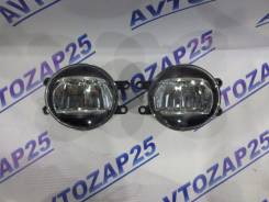 Фара противотуманная. Toyota Vitz