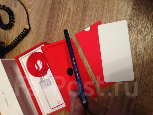 OnePlus One. �/� ����