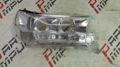 Стекло фары. Toyota Land Cruiser, J200