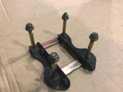 Крепление редуктора. Subaru Forester, SF5, SG5, SF9, SG9 Subaru Impreza, GGB, GGA, GD9, GC8, GG9, GF8, GF6, GD3, GC2, GG3, GF2, GDD, GDB, GGD, GDA Дви...