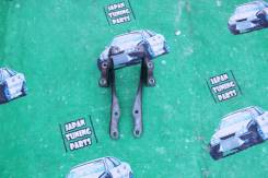 Крепление капота. Toyota Corolla, ZRE142, NZE141 Toyota Corolla Fielder, NZE141, ZRE144, NZE144, ZRE142 Toyota Corolla Axio, ZRE142, NZE141, ZRE144, N...