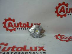 Крышка радиатора. Volkswagen Passat Volkswagen Polo Audi 80
