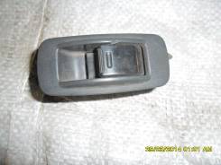 Кнопка стеклоподъемника. Toyota Vista, SV40, SV41, CV40, CV43, SV42